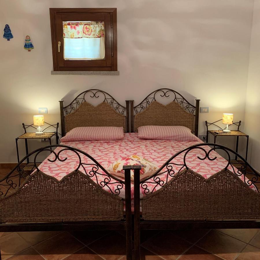 הוילה בודוני Residenza Il Melograno מראה חיצוני תמונה