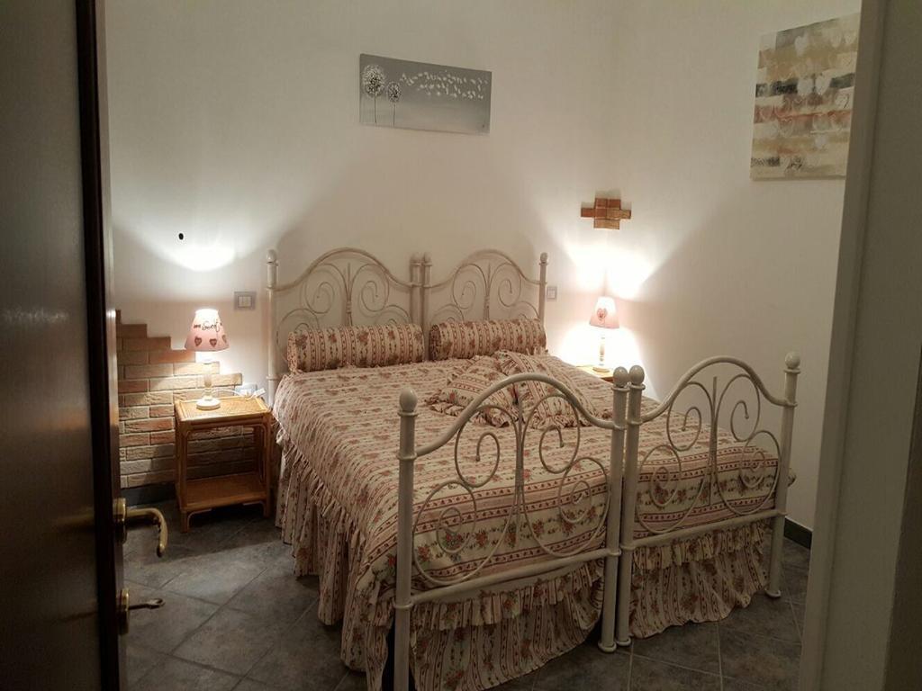 הוילה בודוני Residenza Il Melograno מראה חיצוני תמונה