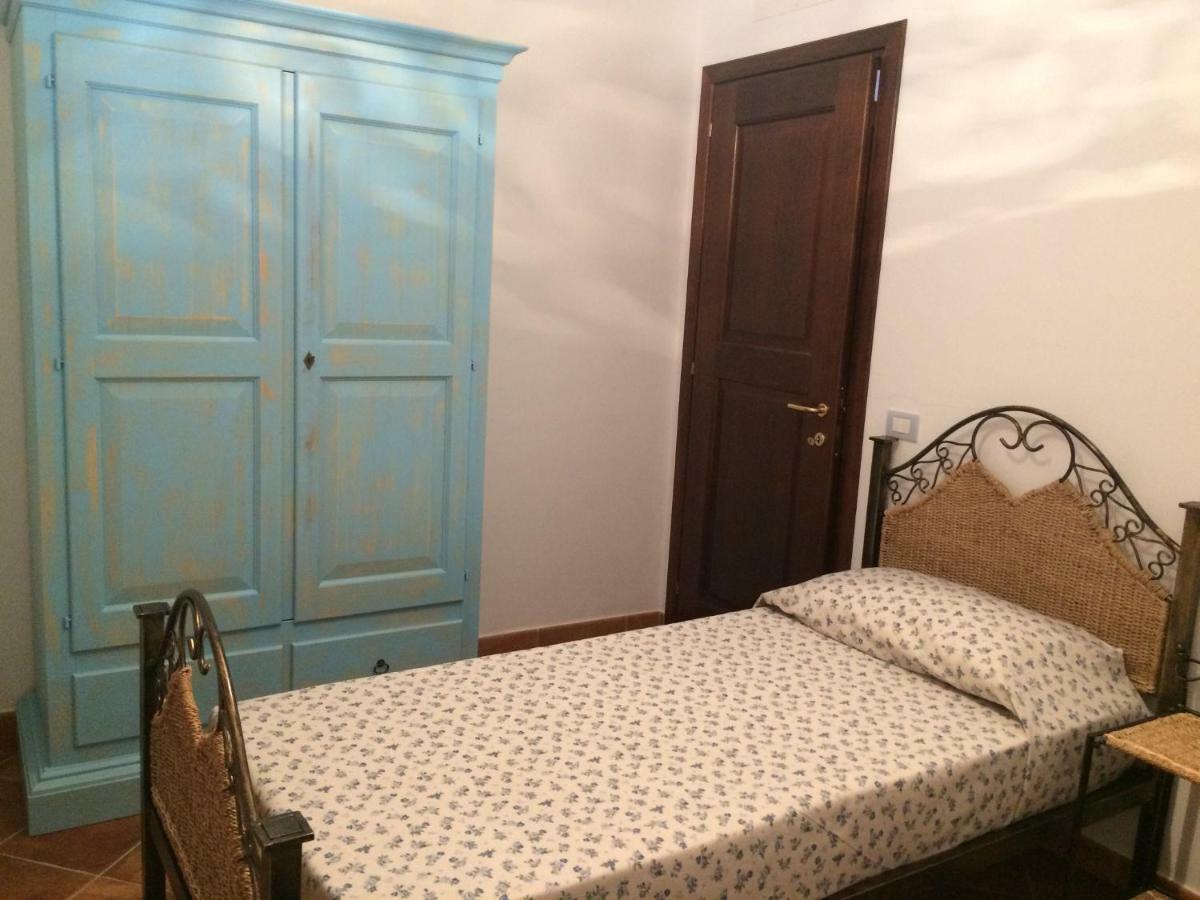 הוילה בודוני Residenza Il Melograno מראה חיצוני תמונה