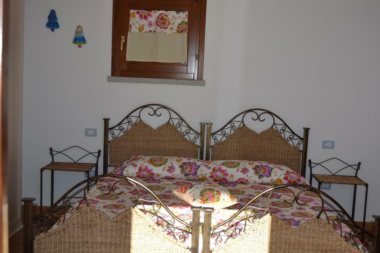הוילה בודוני Residenza Il Melograno מראה חיצוני תמונה